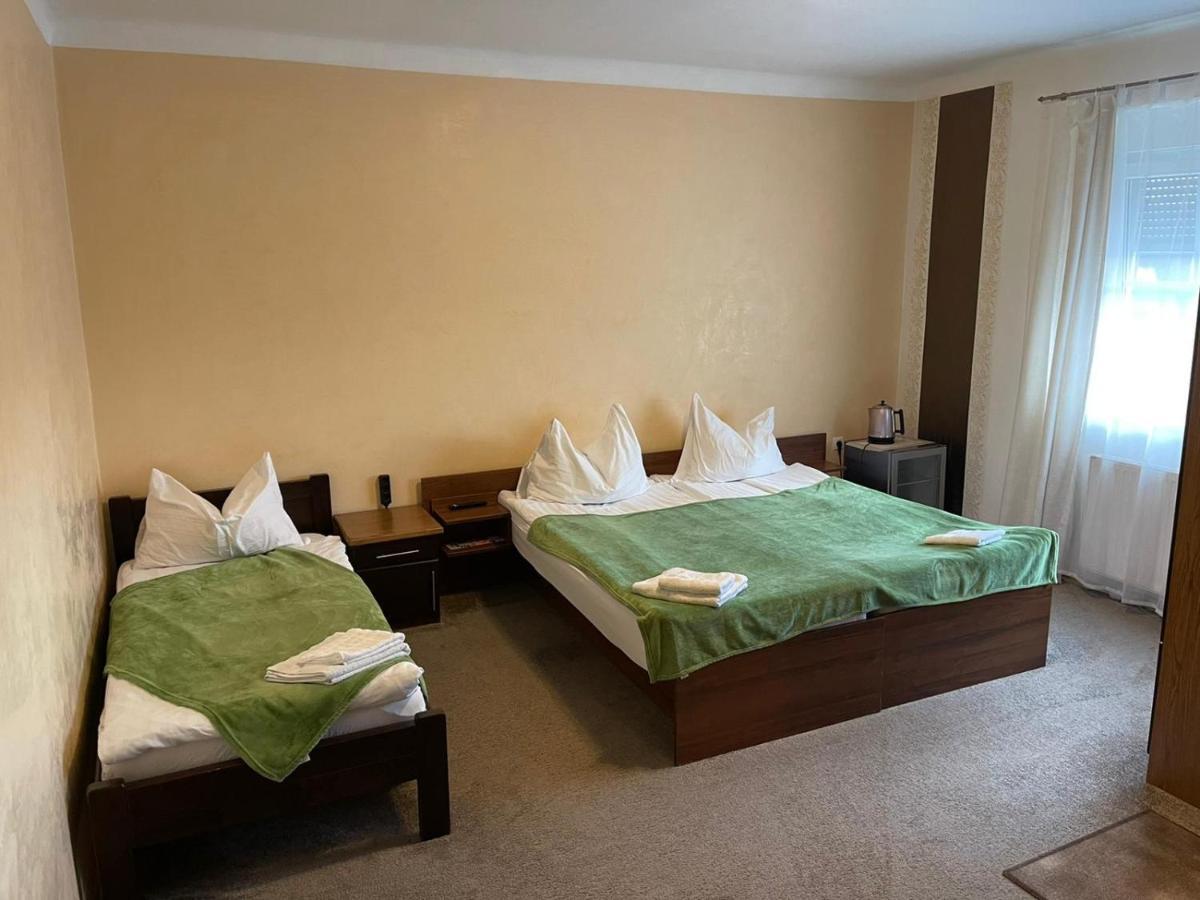 451 Rooms Graz Exterior foto